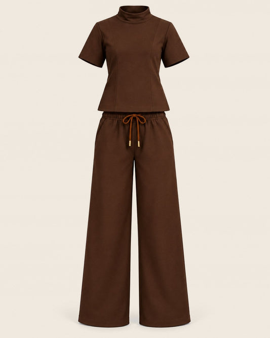 Terra Flow Set in Warm Brown, worn